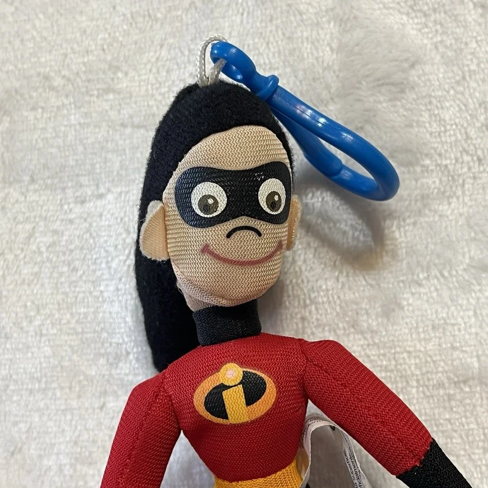 Disney Pixar 2004 The Incredibles  VIOLET Plush Backpack Clip Keychain w/ Tags